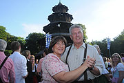 Oberbürgermeister Dieter Reiter mit Frau (©Foto: Ingrid Grossmann)